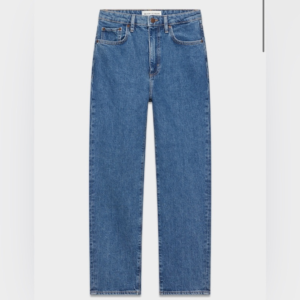 Aritzia Denim Forum Rowan Straight leg Jeans, ankle length, medium blue size 23